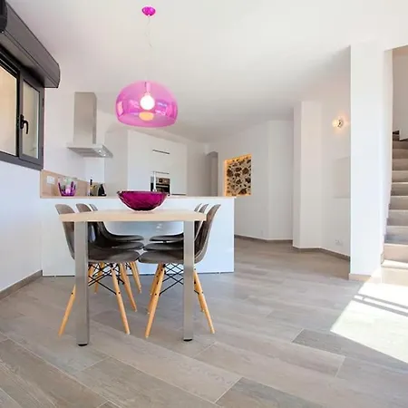 Appartamento Le San Petrone-tour En Pierre En Centre Corse Entre Et Montagne *