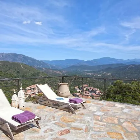 Le San Petrone-tour En Pierre En Centre Corse Entre Et Montagne Appartement *
