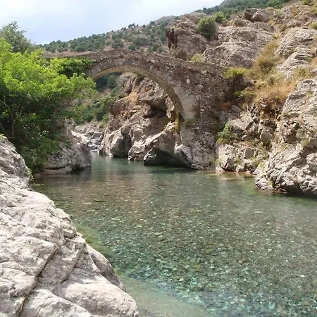 Le San Petrone-tour En Pierre En Centre Corse Entre Et Montagne Apartment *