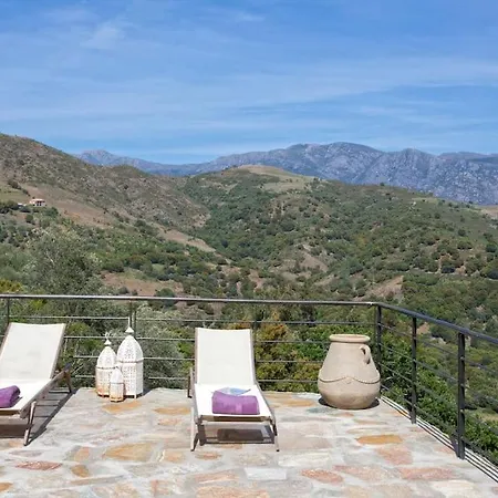 Le San Petrone-tour En Pierre En Centre Corse Entre Et Montagne Appartement *