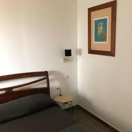 Apartment Le San Petrone-tour En Pierre En Centre Corse Entre Et Montagne *