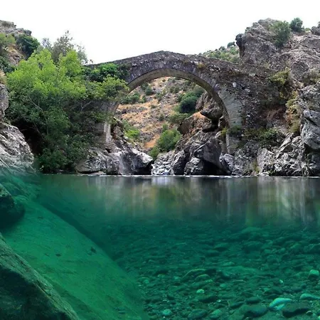 Le San Petrone-tour En Pierre En Centre Corse Entre Et Montagne Appartamento