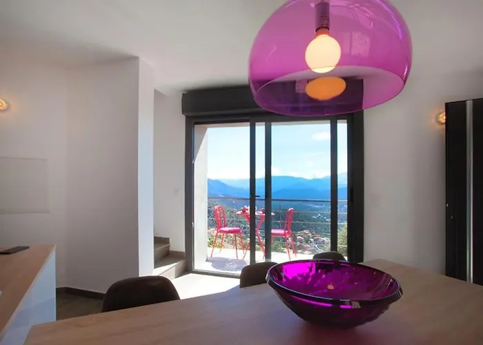 Appartamento Le San Petrone-tour En Pierre En Centre Corse Entre Et Montagne Moltifao